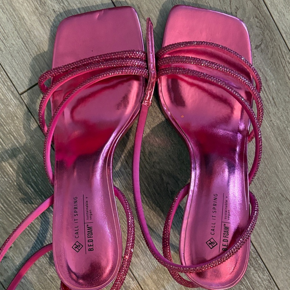 Call It Spring PINK NEW 8  Strappy Heels